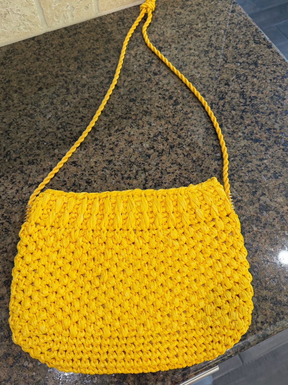 Vintage Italian Crochet Shoulder Bag Yellow Retro Boho Fashion Imports Chunky